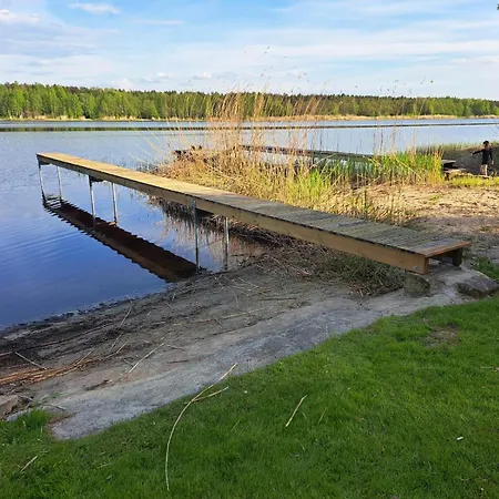 Waterfront In Peaceful Bulli * Riga